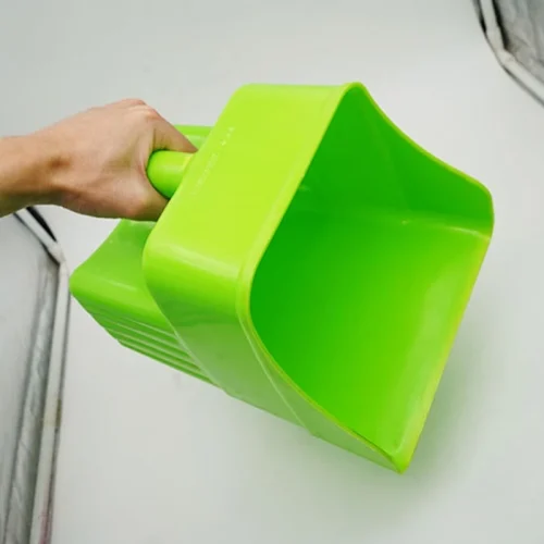 Heavy Duty Plastic Feed Scoop